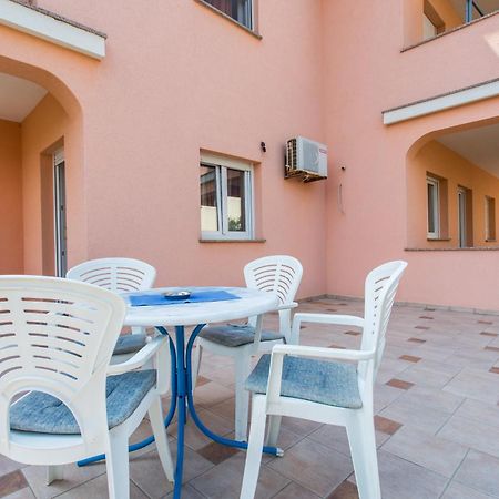 Apartman Justinic Šilo Kamer foto