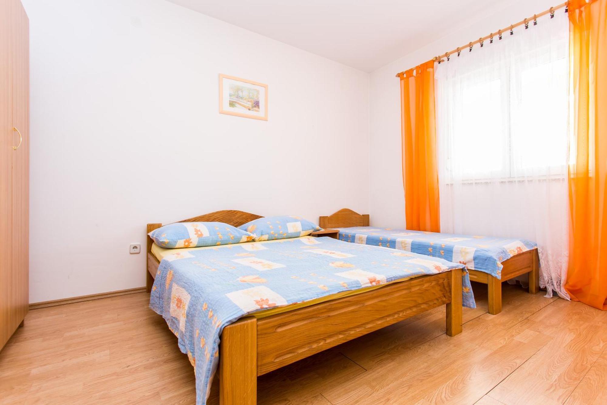 Apartman Justinic Šilo Kamer foto