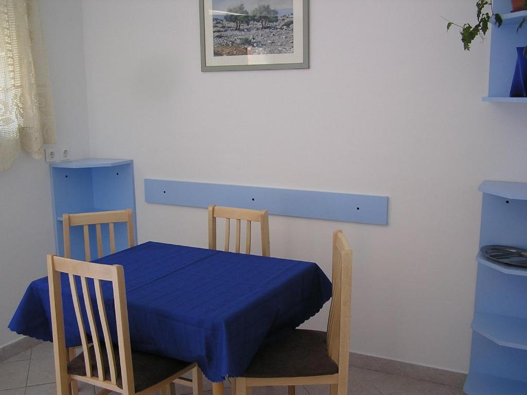 Apartman Justinic Šilo Buitenkant foto